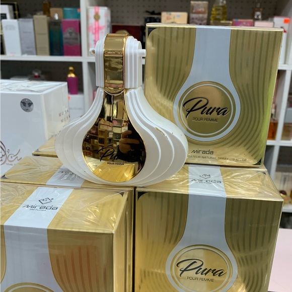 Pura Miranda - Picture 1 of 2